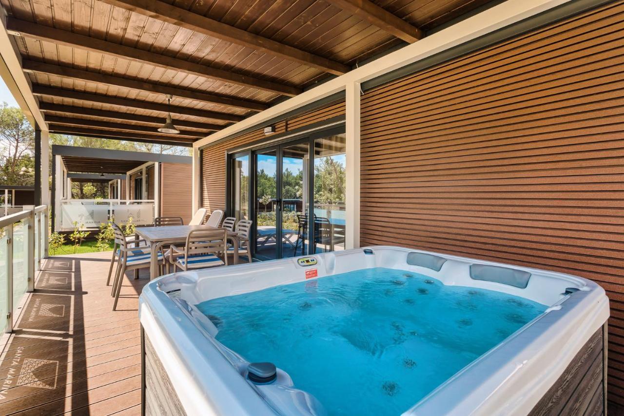 Premium Camping Homes Santa Marina, Lanterna Tar-Vabriga Exterior foto